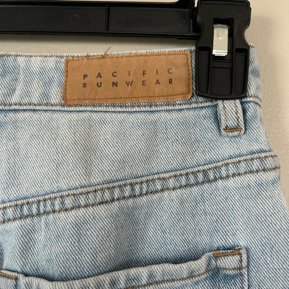 PacSun Light Blue 90’s Boyfriend Straight Leg Cargo jeans - Picture 7 of 8